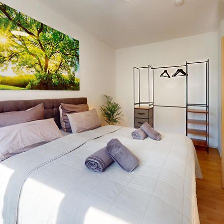 Sweethome - Luxus Apartment Auf 2 Etagen Magdeburg Eksteriør billede